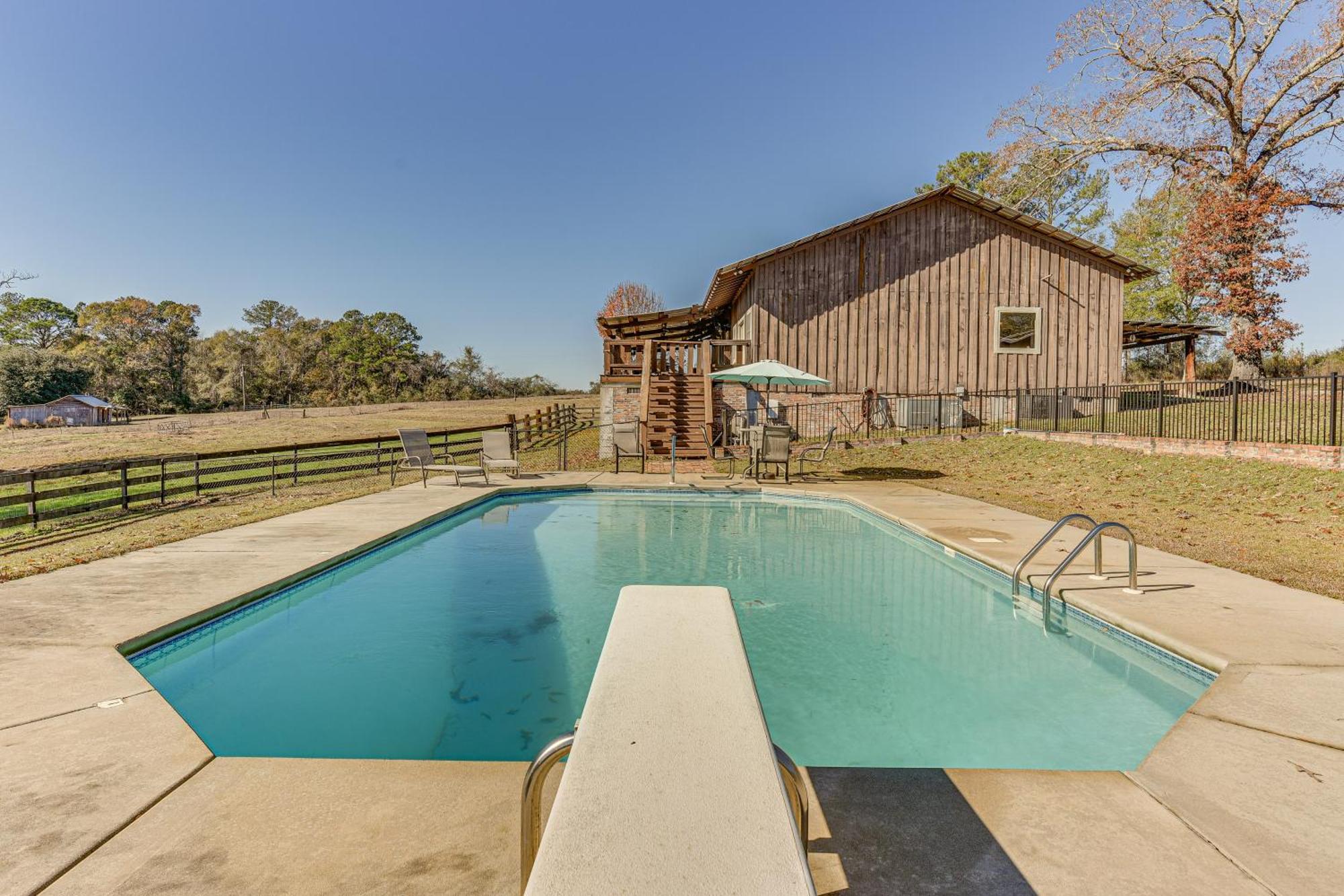 Pet-Friendly Opp Vacation Rental With Spacious Deck! Exteriér fotografie